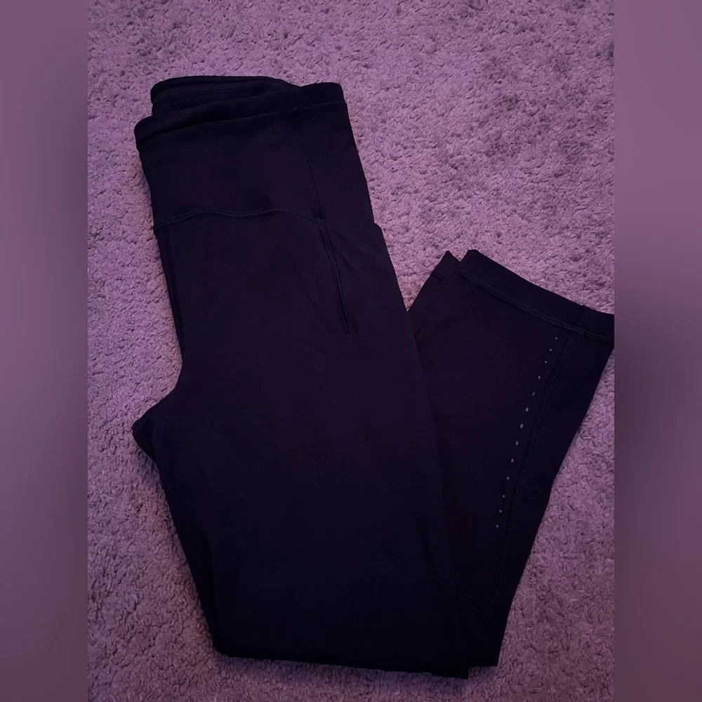 Lululemon Black Cropped Leggings